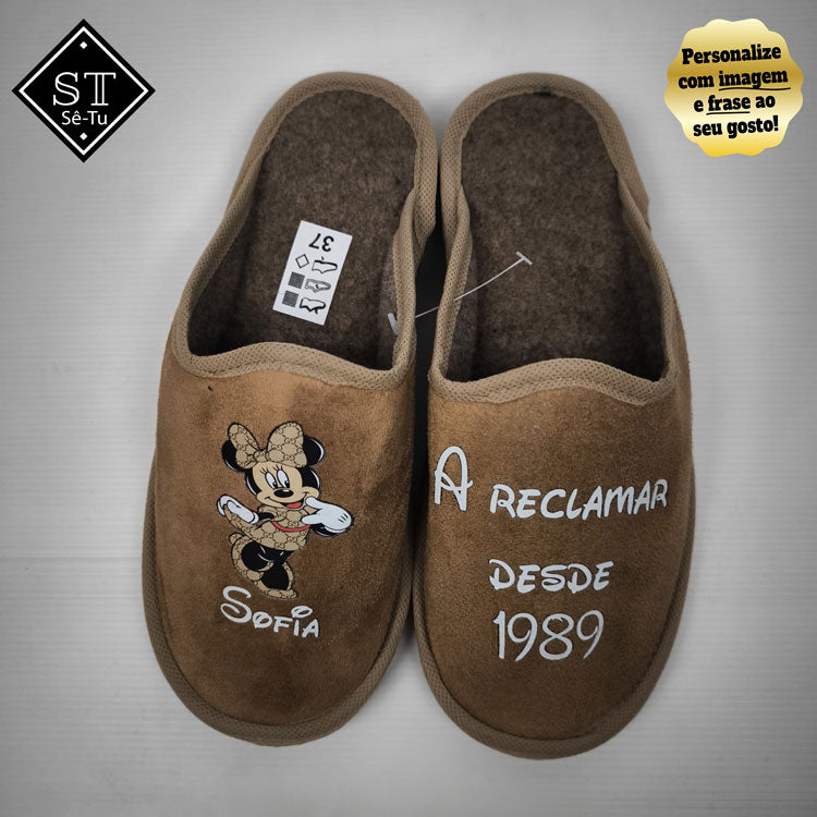 Chinelos Minnie A reclamar desde (Ano)